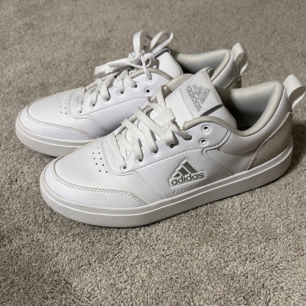 Adidas - Lifestyle Court - Park Street Sneakers